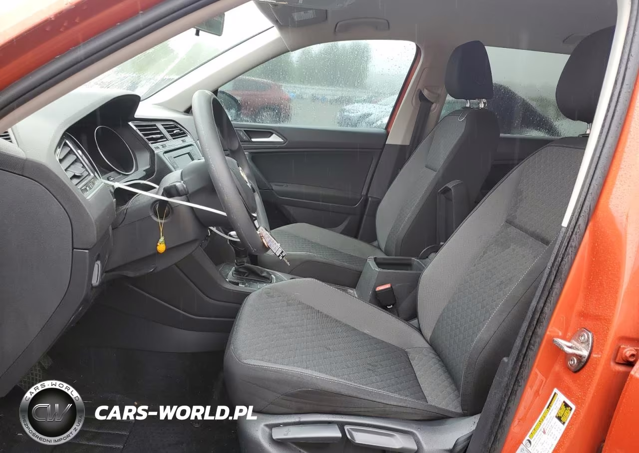 2019 Volkswagen Tiguan S VIN:3VV1B7AX2KM146582 - 7