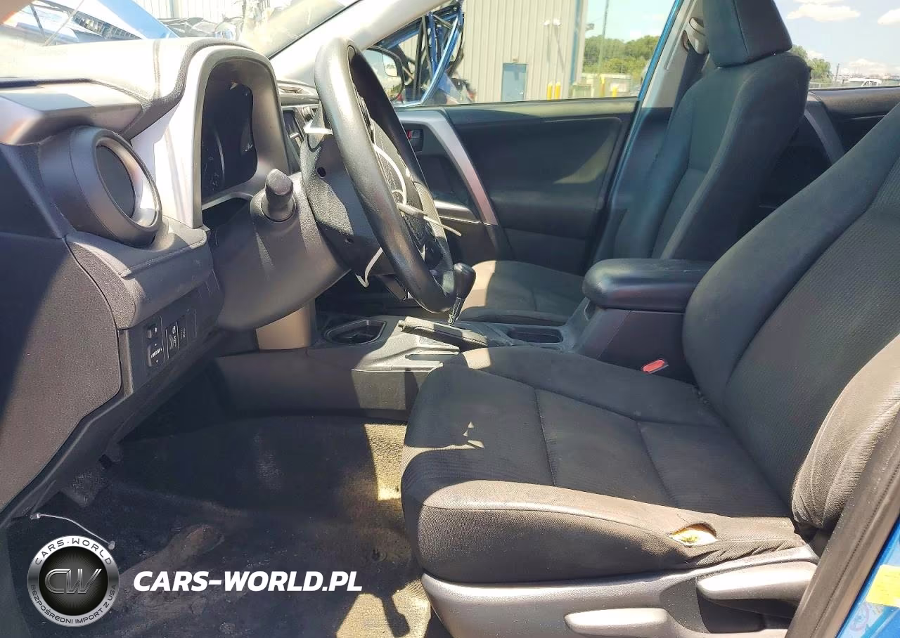 2017 Toyota Rav4 Le VIN:JTMZFREV5HJ135138 - 7
