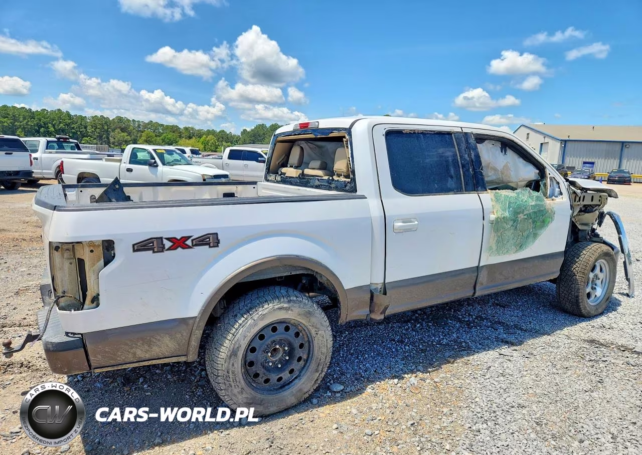 2015 Ford F150 Supercrew VIN:1FTEW1EF7FKD03992 - 3