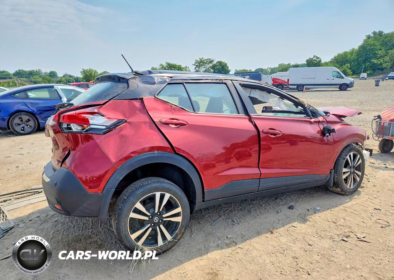2020 Nissan Kicks Sv VIN:3N1CP5CV4LL506096 - 3