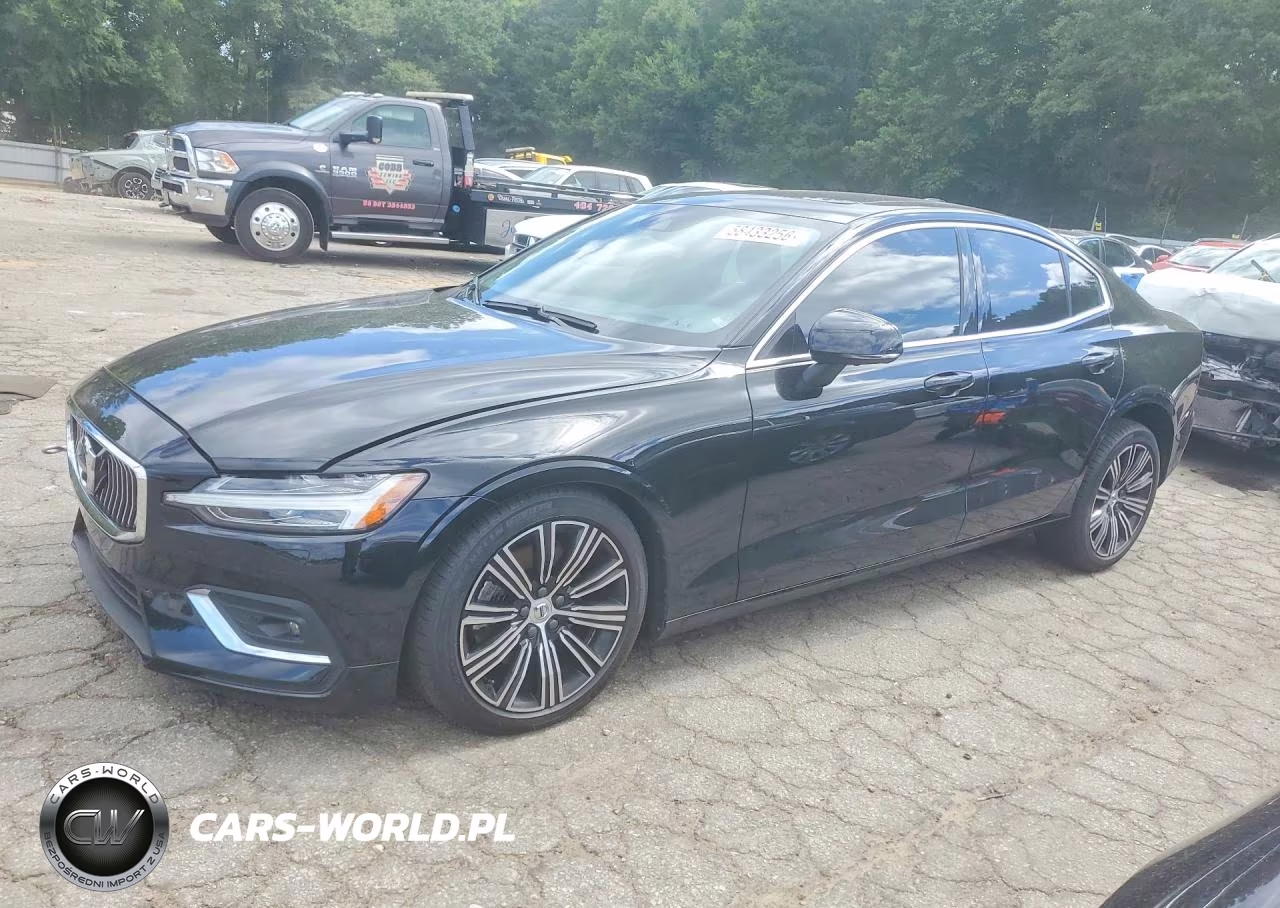 2022 Volvo S60 B5 Inscription – zdjęcie 1 z 12