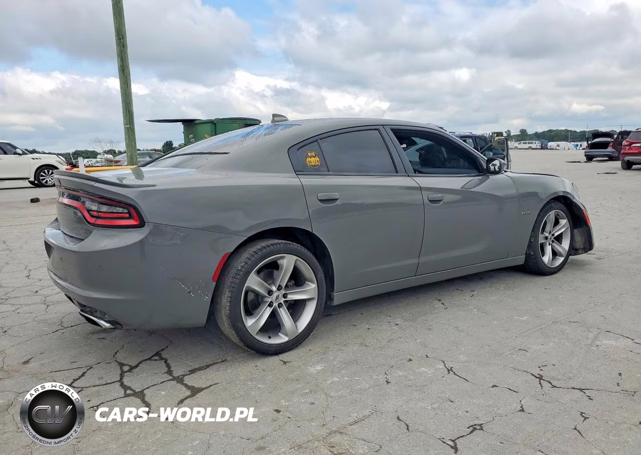 2018 Dodge Charger R-T VIN:2C3CDXCT6JH125327 - 3