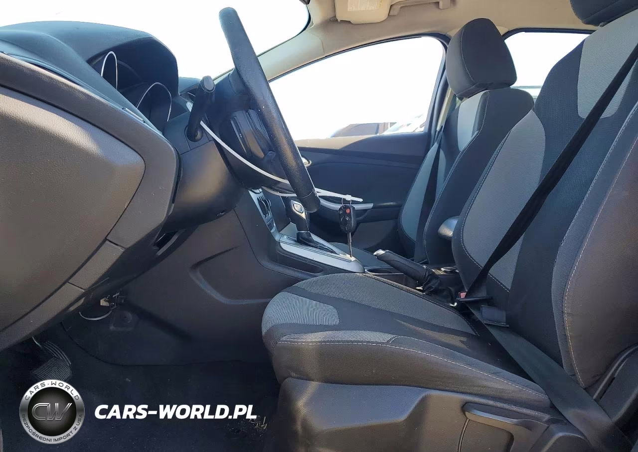 2012 Ford Focus Se VIN:1FAHP3F26CL386456 - 7