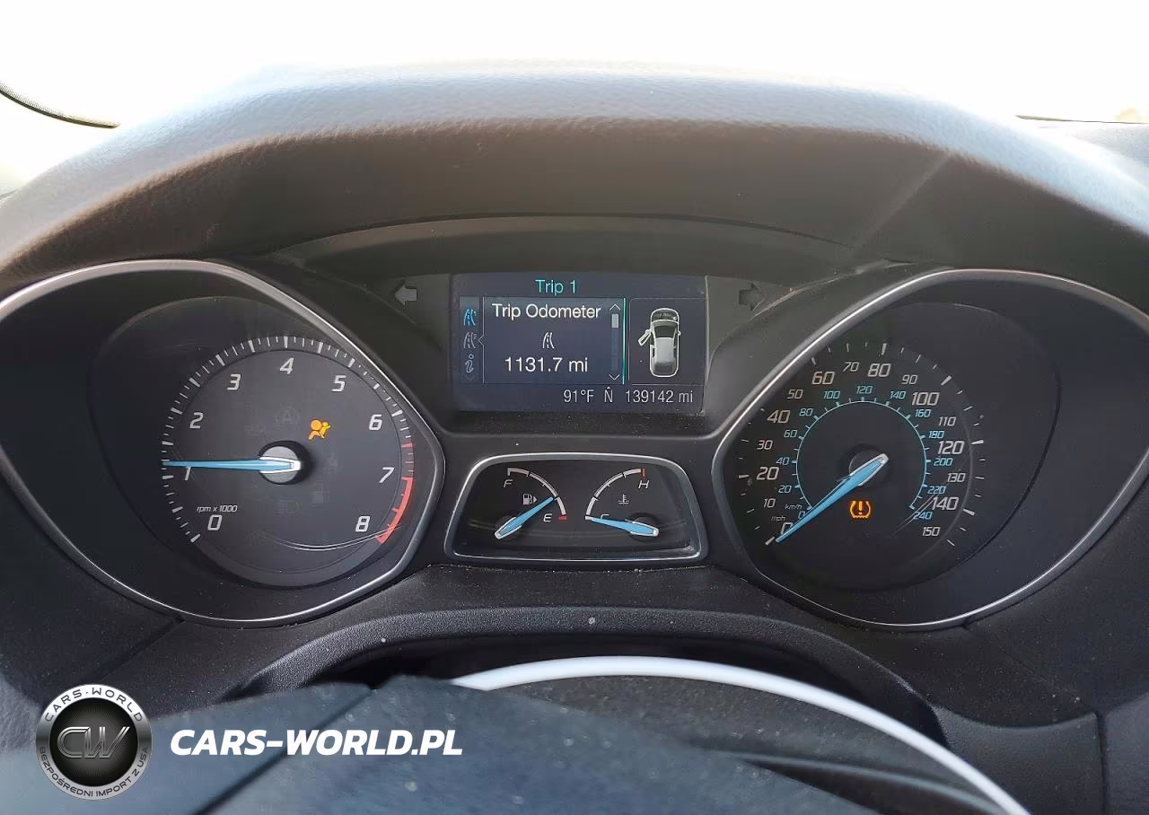 2012 Ford Focus Se VIN:1FAHP3F26CL386456 - 9