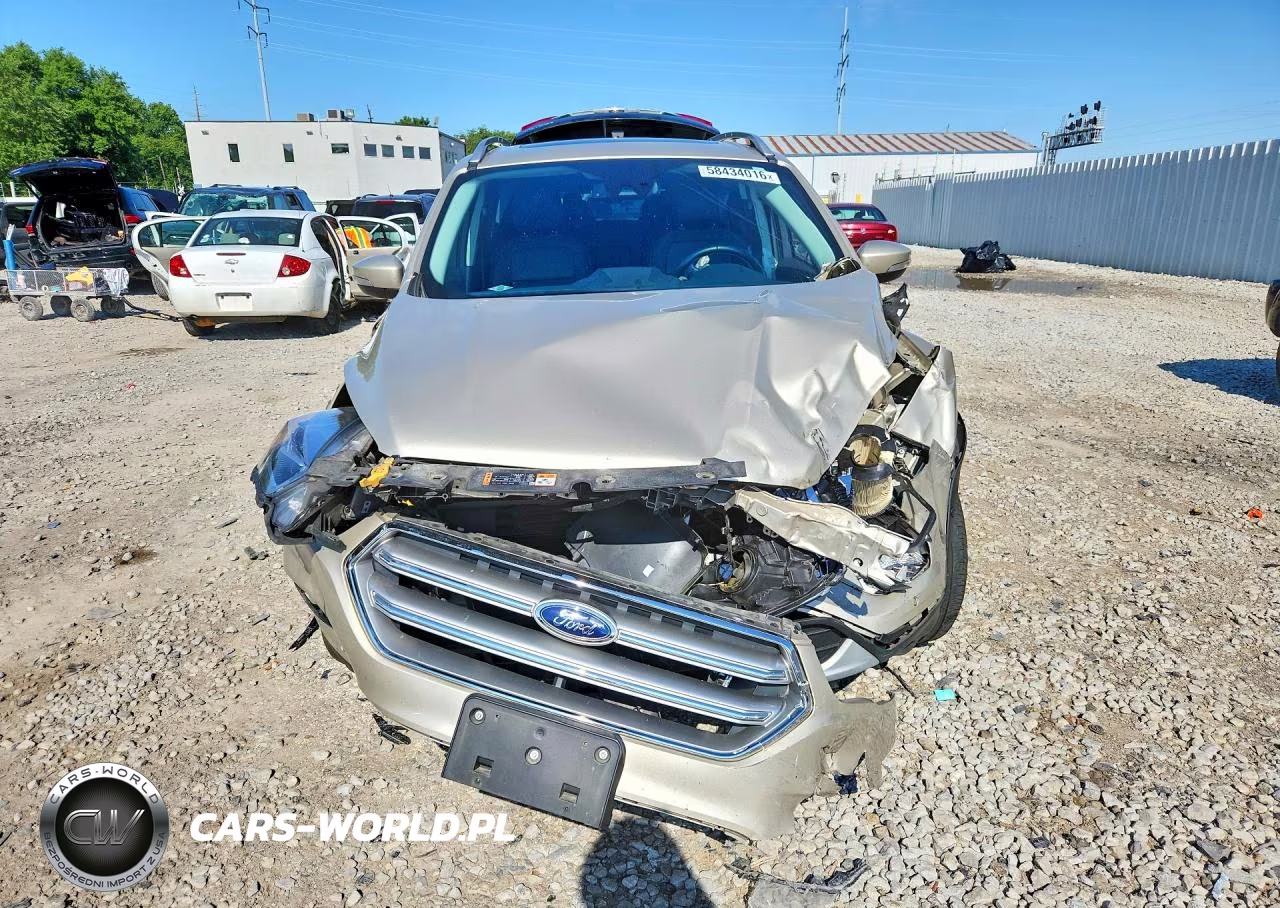 2017 Ford Escape Titanium VIN:1FMCU9J93HUA91218 - 5