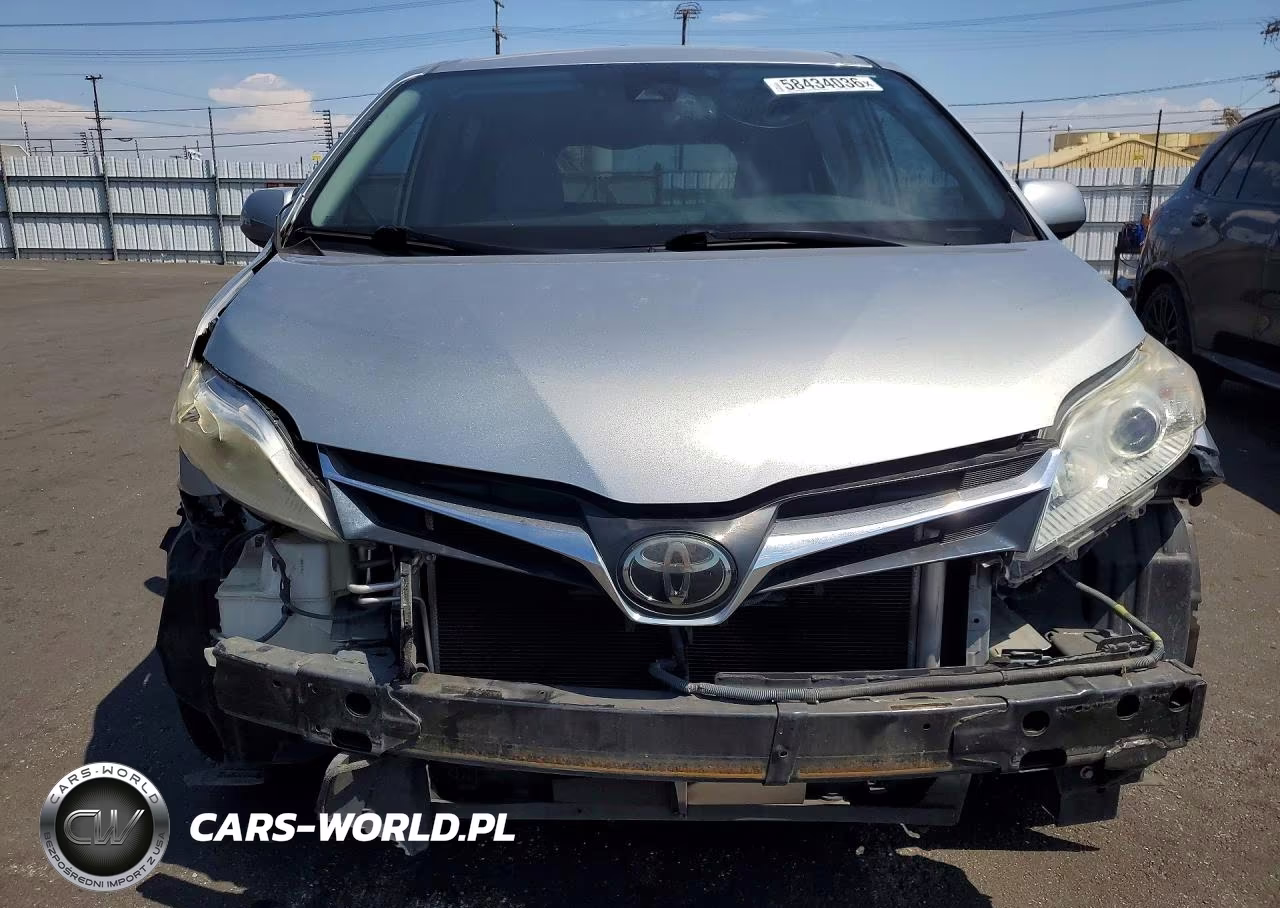 2019 Toyota Sienna Le VIN:5TDKZ3DC7KS998961 - 5