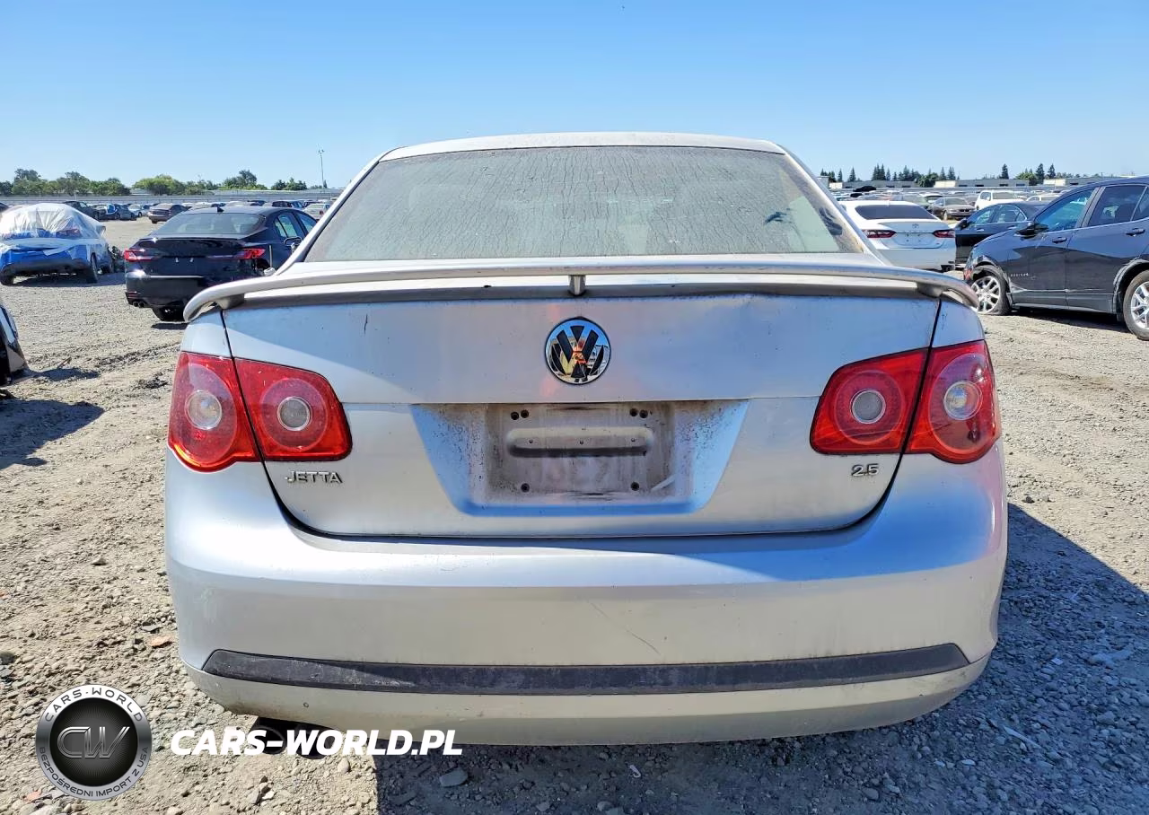 2005 Volkswagen New Jetta 2.5 VIN:3VWRG71K45M647661 - 6