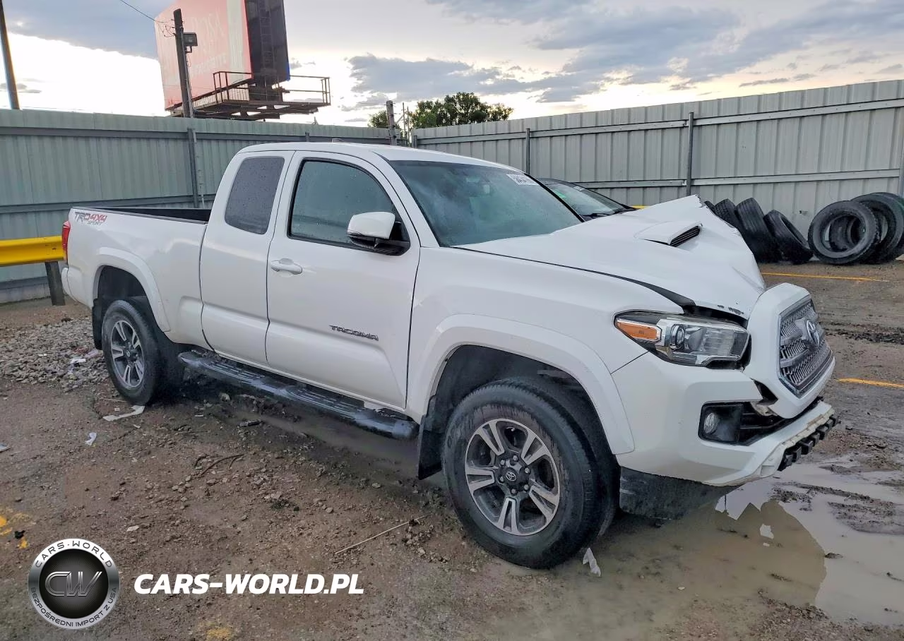 2017 Toyota Tacoma Trd Sport VIN:5TFSZ5AN4HX068570 - 4