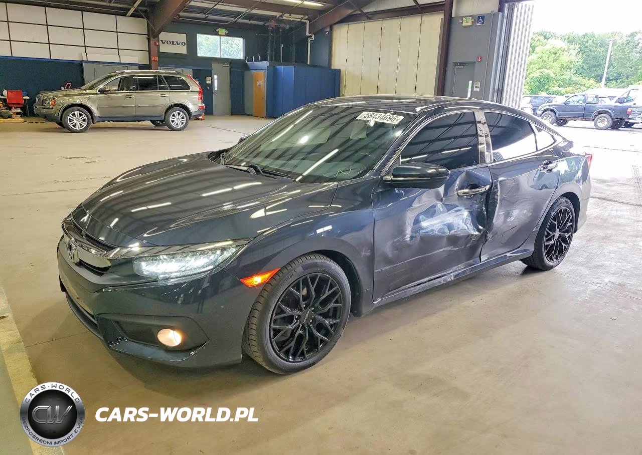 2018 Honda Civic Touring