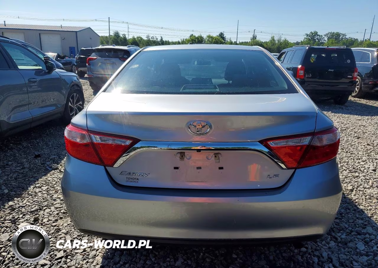2017 Toyota Camry Le VIN:4T1BF1FKXHU729855 - 6