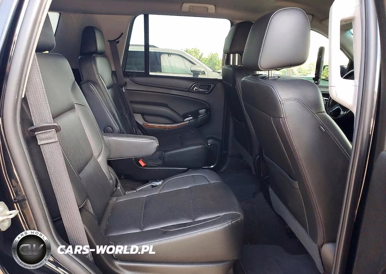 2018 Chevrolet Tahoe K1500 Premier VIN:1GNSKCKCXJR195721 - 10