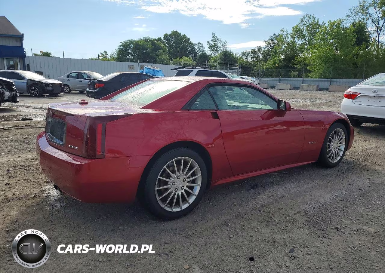 2004 Cadillac Xlr VIN:1G6YV34A345602928 - 3