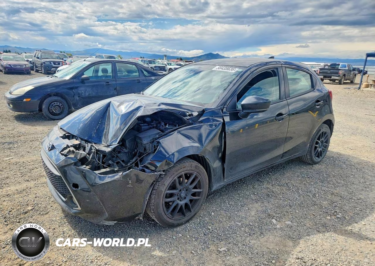 2020 Toyota Yaris Hatchback Le – zdjęcie 1 z 13