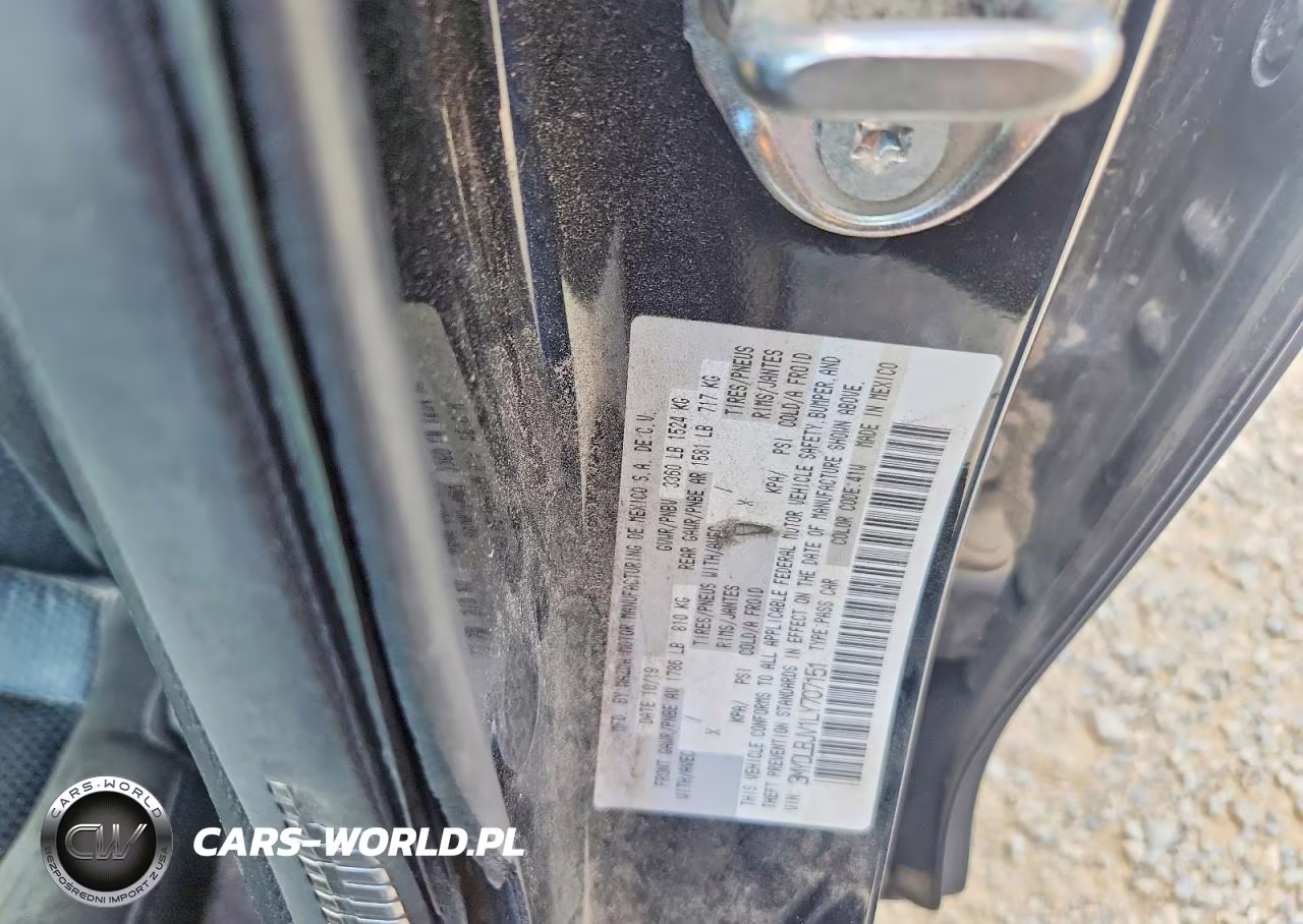 2020 Toyota Yaris Hatchback Le VIN:3MYDLBJV1LY707151 - 13