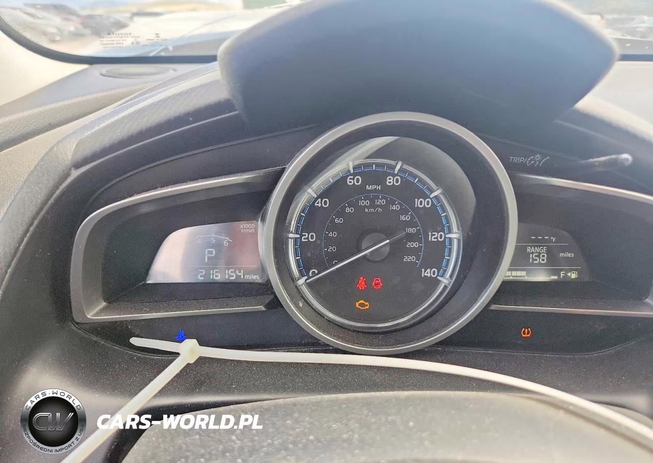 2020 Toyota Yaris Hatchback Le VIN:3MYDLBJV1LY707151 - 9