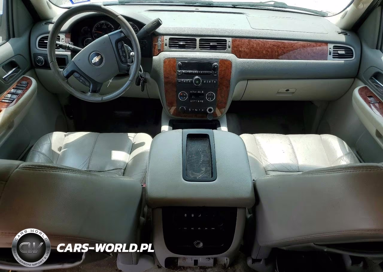 2008 Chevrolet Suburban C1500 Ls VIN:1GNFC16038J220079 - 8