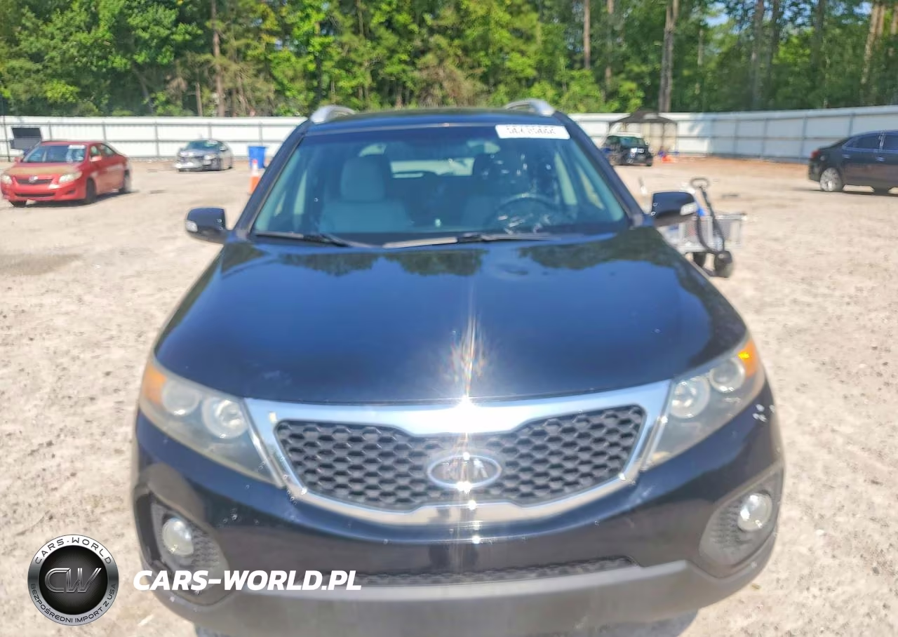 2013 Kia Sorento Lx VIN:5XYKT3A66DG365951 - 5