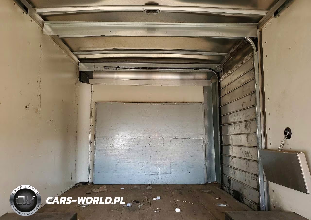 2021 Ford Econoline E350 Super Duty Cutaway Van VIN:1FDWE3FN8MDC12459 - 11