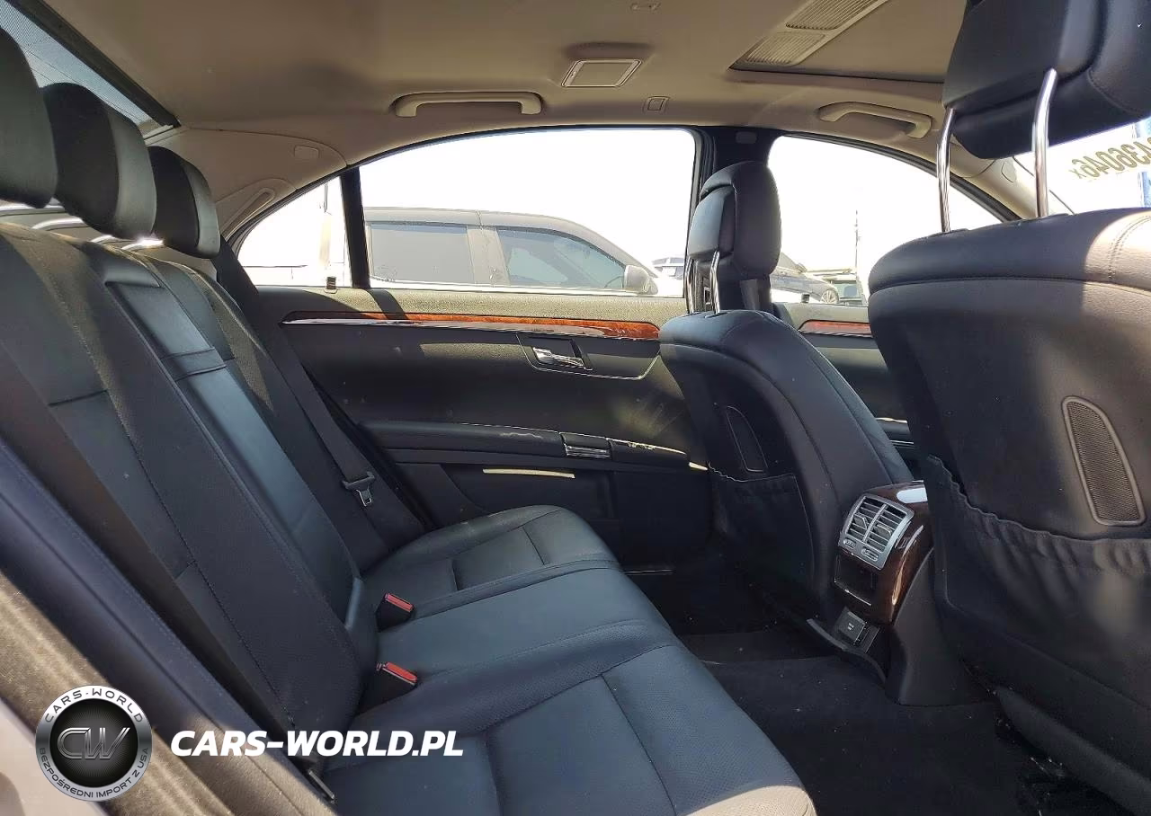 2012 Mercedes-Benz S 550 VIN:WDDNG7DB1CA490863 - 10