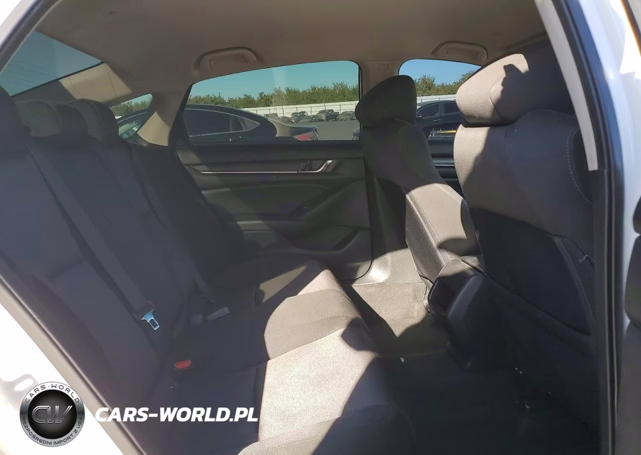 2018 Honda Accord Lx VIN:1HGCV1F15JA241120 - 10