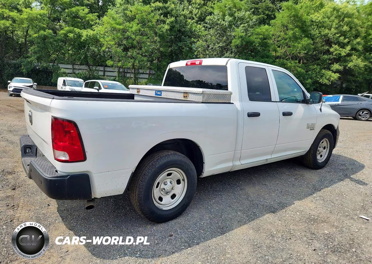 2021 Ram 1500 Classic Tradesman VIN:1C6RR6FG5MS558898 - 3