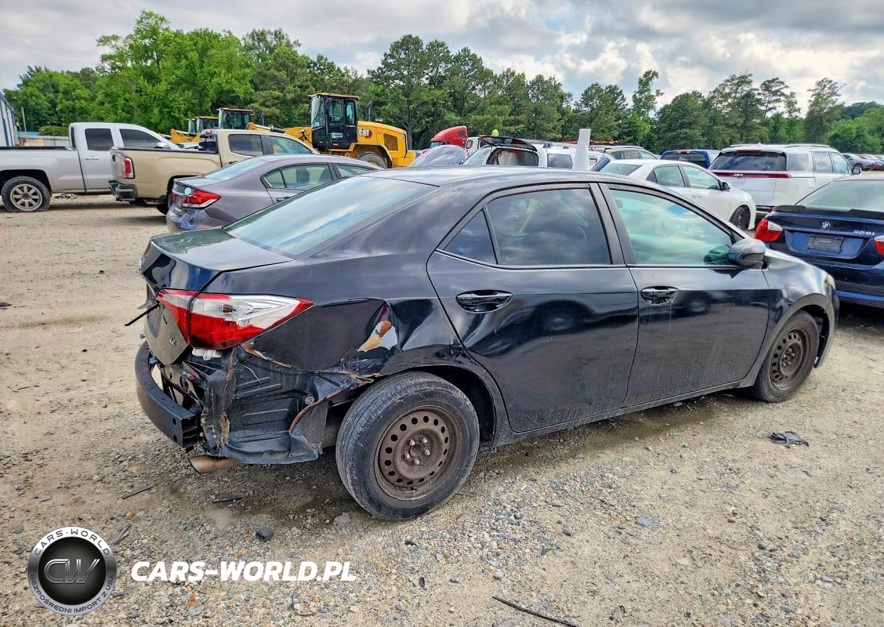 2015 Toyota Corolla Le VIN:2T1BURHEXFC434507 - 3