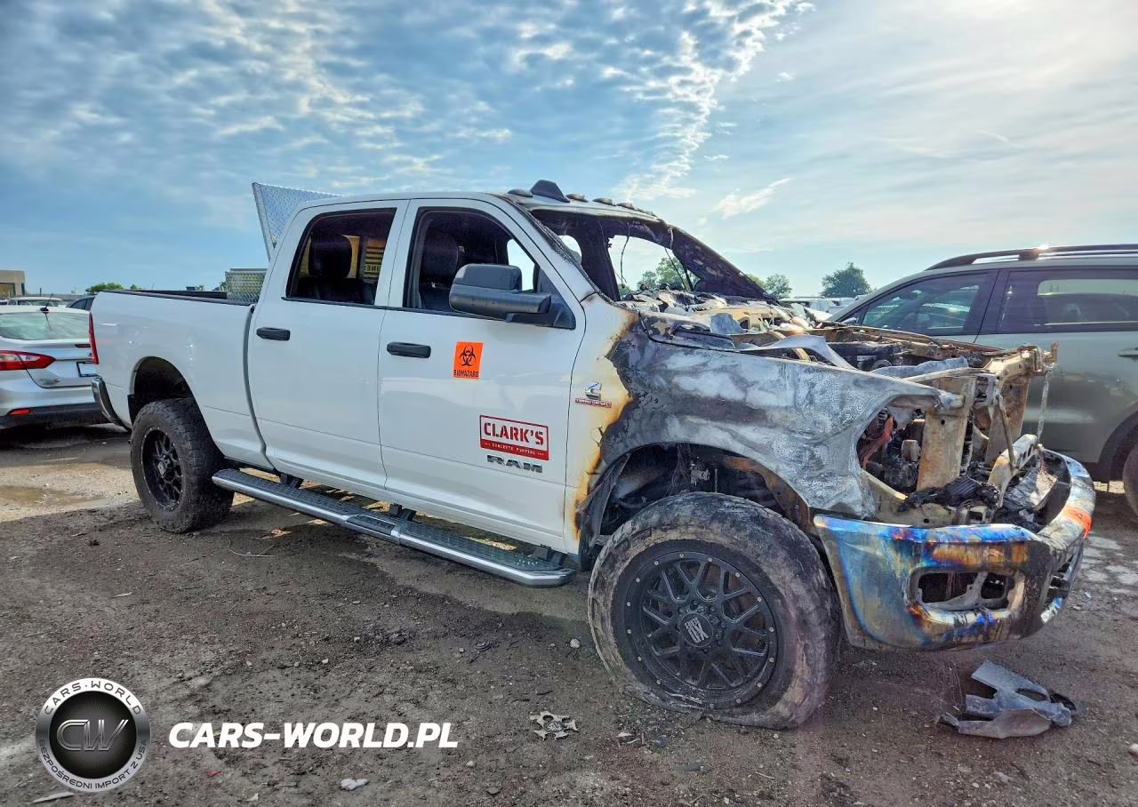 2022 Ram 2500 Tradesman VIN:3C6UR5CL6NG271293 - 4