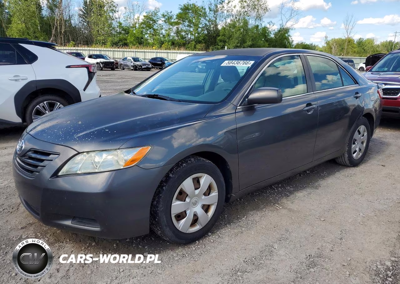 2007 Toyota Camry Le – zdjęcie 1 z 12