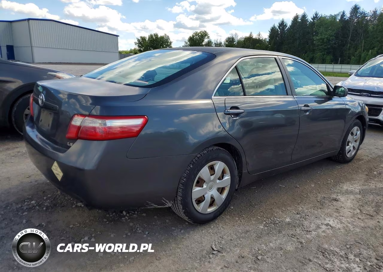 2007 Toyota Camry Le VIN:4T1BE46K17U030780 - 3