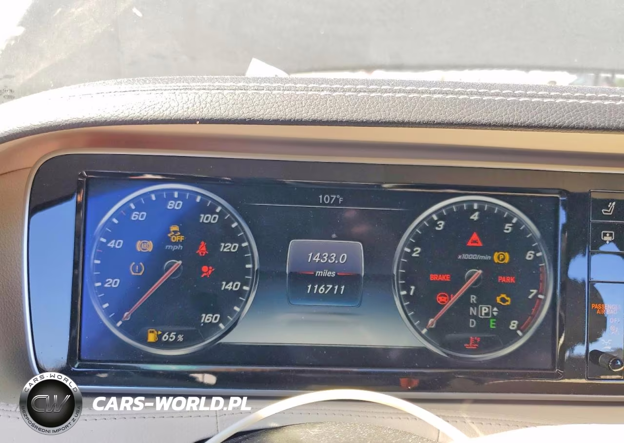 2015 Mercedes-Benz S 550 VIN:WDDUG8CB2FA140889 - 9