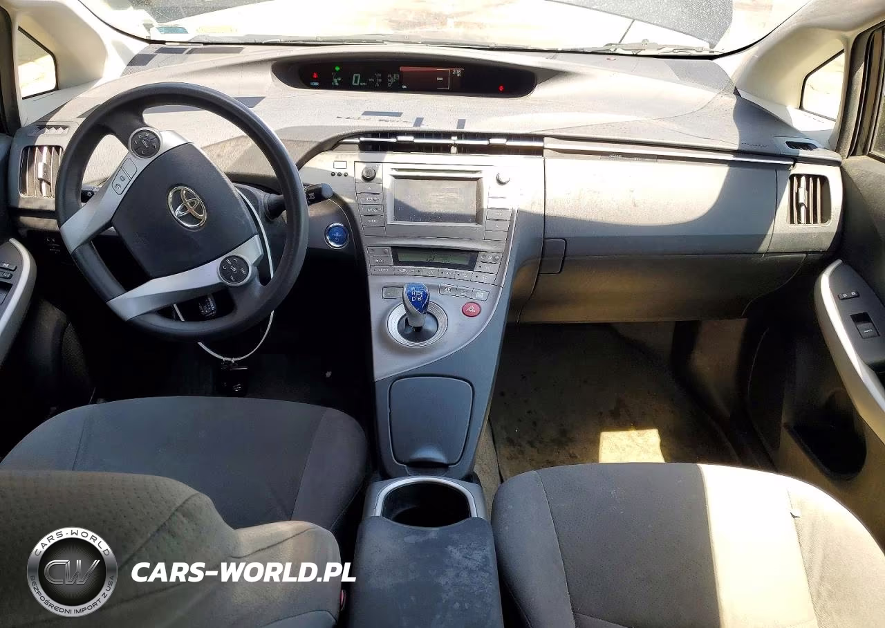 2012 Toyota Prius Two VIN:JTDKN3DU5C5390030 - 8