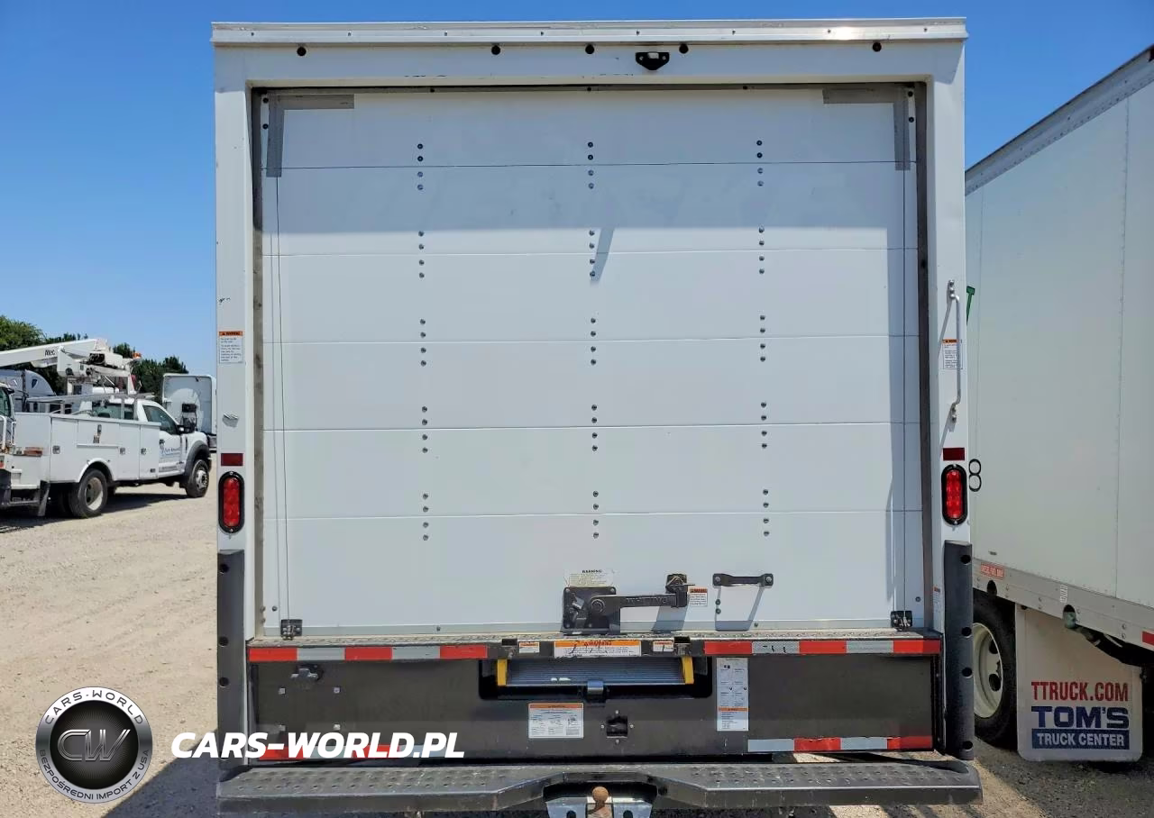 2023 GMC Savana Box Truck VIN:7GZ37TC78PN007216 - 6