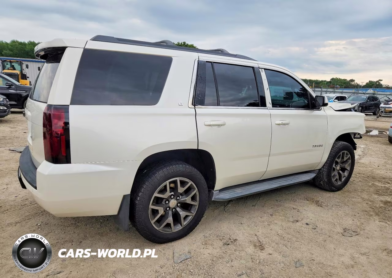 2015 Chevrolet Tahoe K1500 Lt VIN:1GNSKBKC6FR591209 - 3