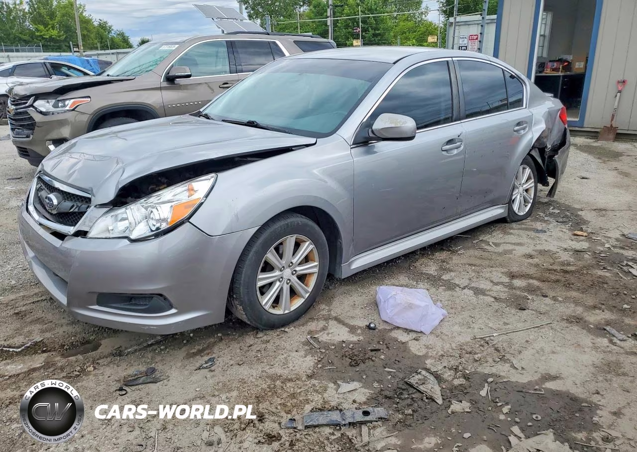 2011 Subaru Legacy 2.5I Premium – zdjęcie 1 z 12