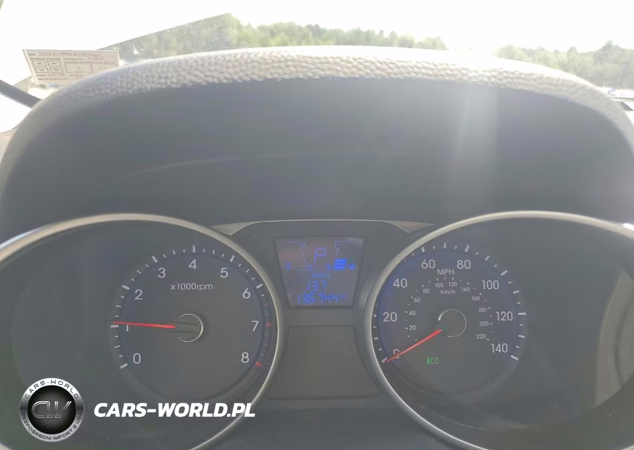 2014 Hyundai Tucson VIN:KM8JUCAGXEU878665 - 9