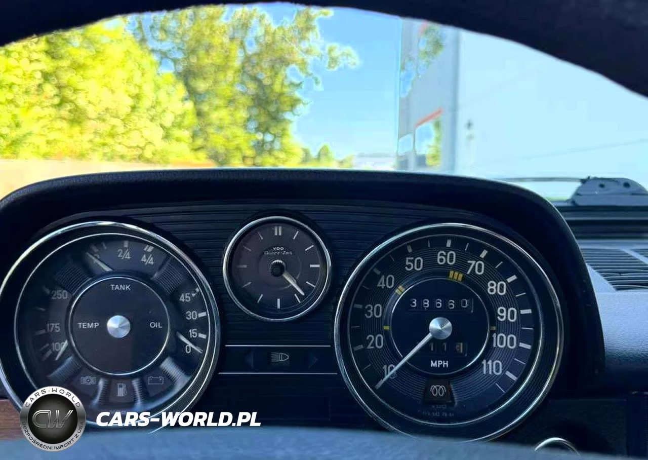 1975 Mercedes-Benz 300D VIN:11511412003948 - 8
