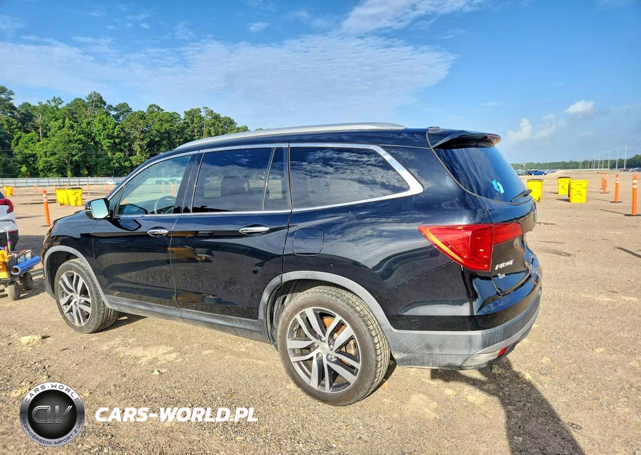 2016 Honda Pilot Touring VIN:5FNYF5H98GB053168 - 2