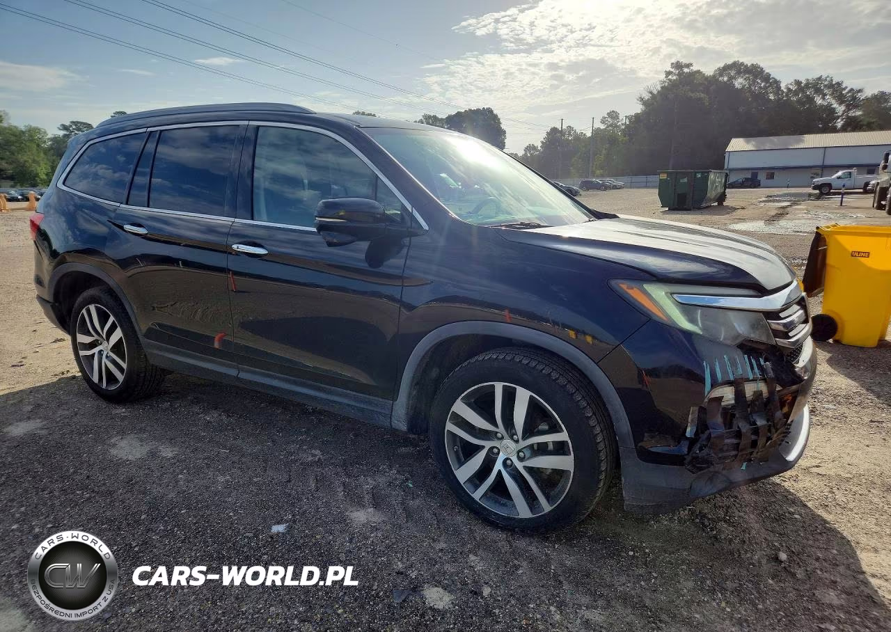 2016 Honda Pilot Touring VIN:5FNYF5H98GB053168 - 4