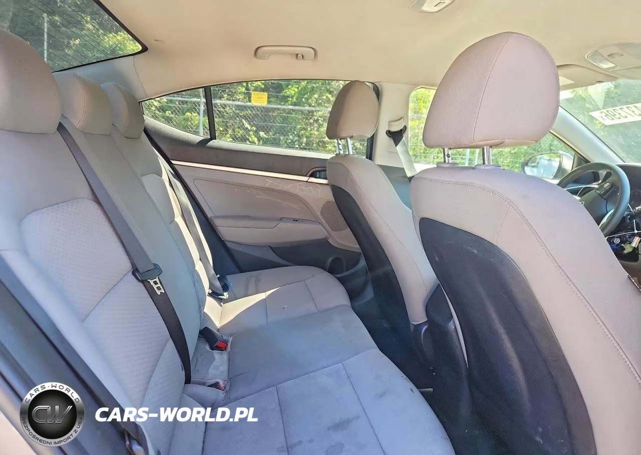 2019 Hyundai Elantra Se VIN:5NPD74LF3KH497300 - 10