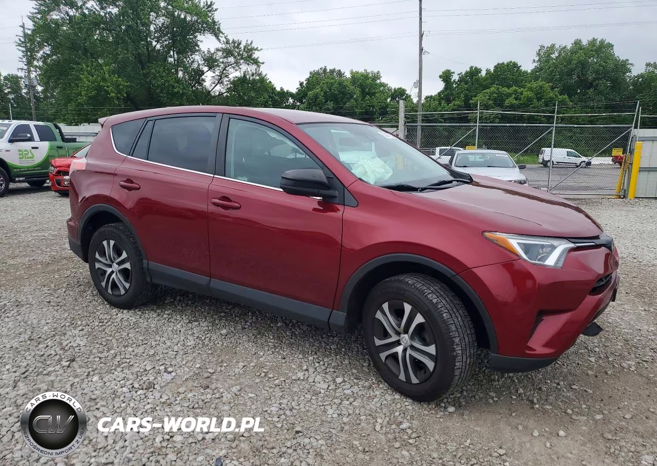 2018 Toyota Rav4 Le VIN:2T3ZFREV9JW425440 - 4