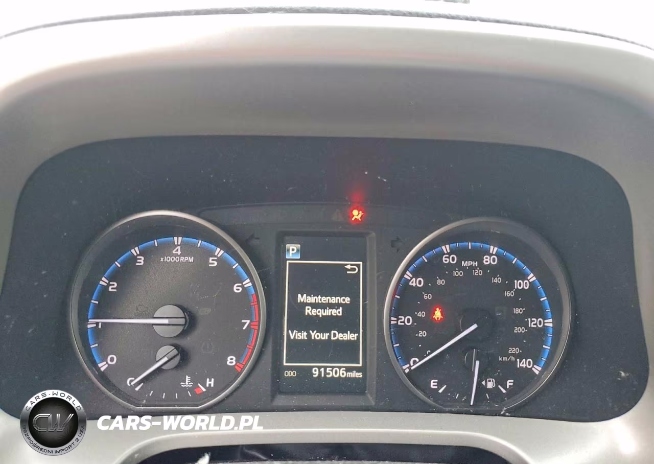 2018 Toyota Rav4 Le VIN:2T3ZFREV9JW425440 - 9