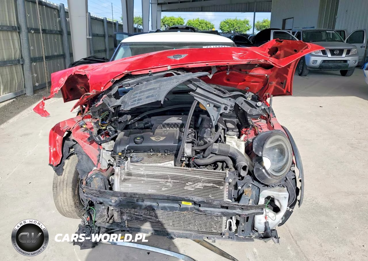 2010 Mini Cooper VIN:WMWMF3C52ATZ24462 - 5
