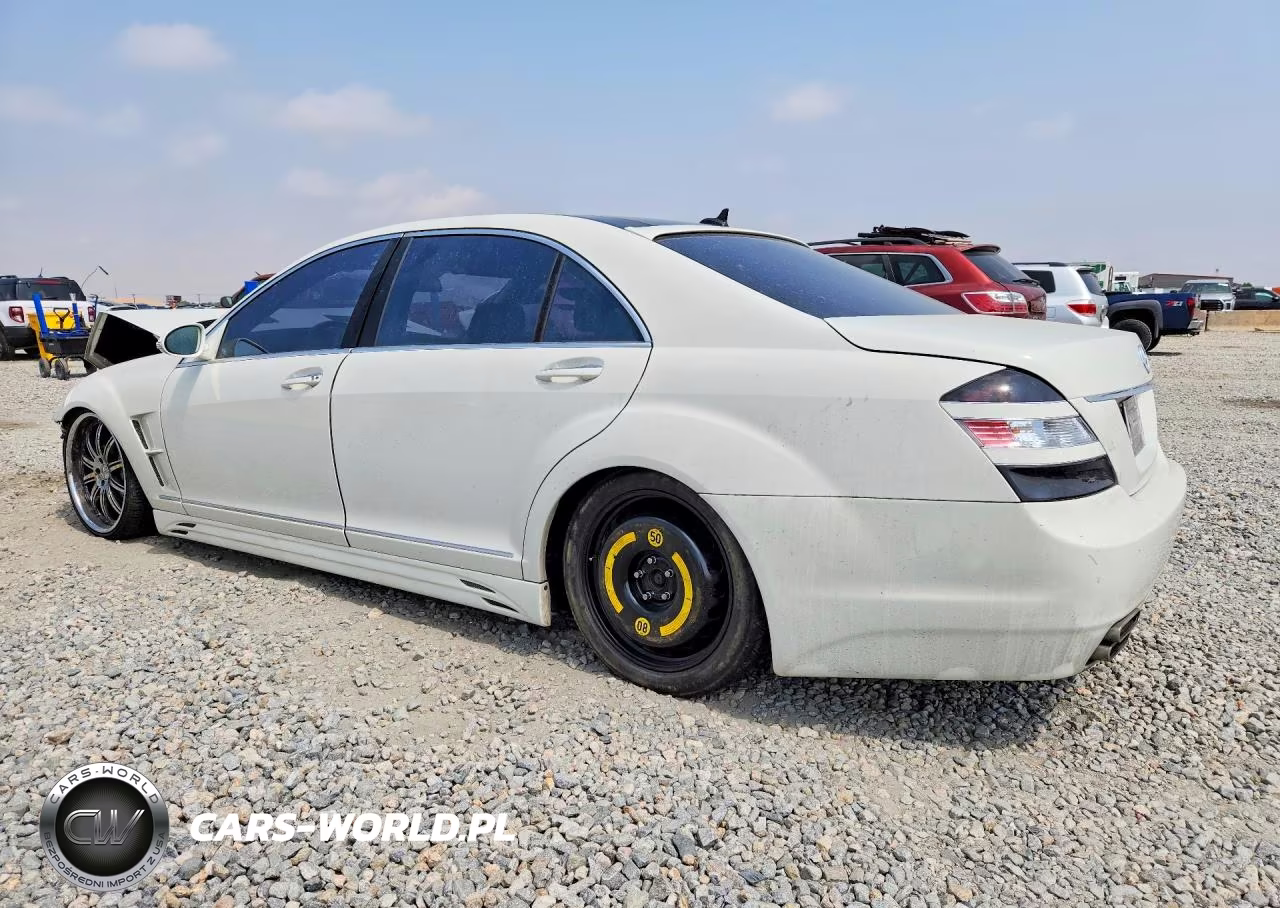 2008 Mercedes-Benz S 550 VIN:WDDNG71X78A182085 - 2