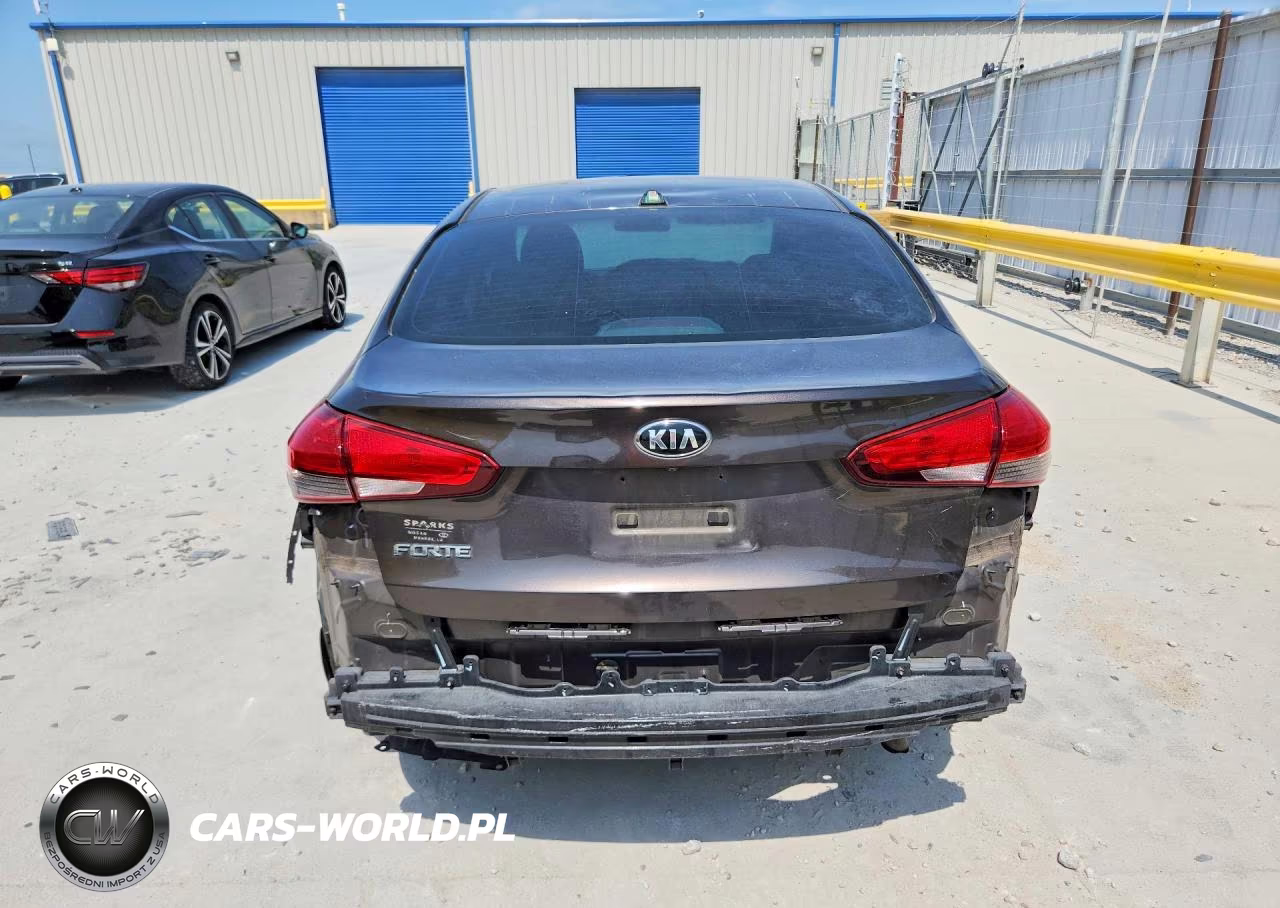 2018 Kia Forte Lx VIN:3KPFL4A73JE220486 - 6