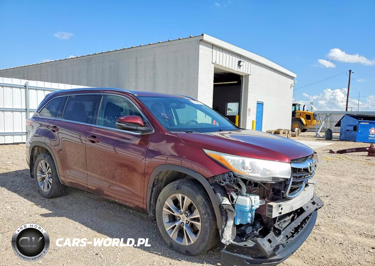 2015 Toyota Highlander Xle VIN:5TDJKRFH7FS109321 - 4