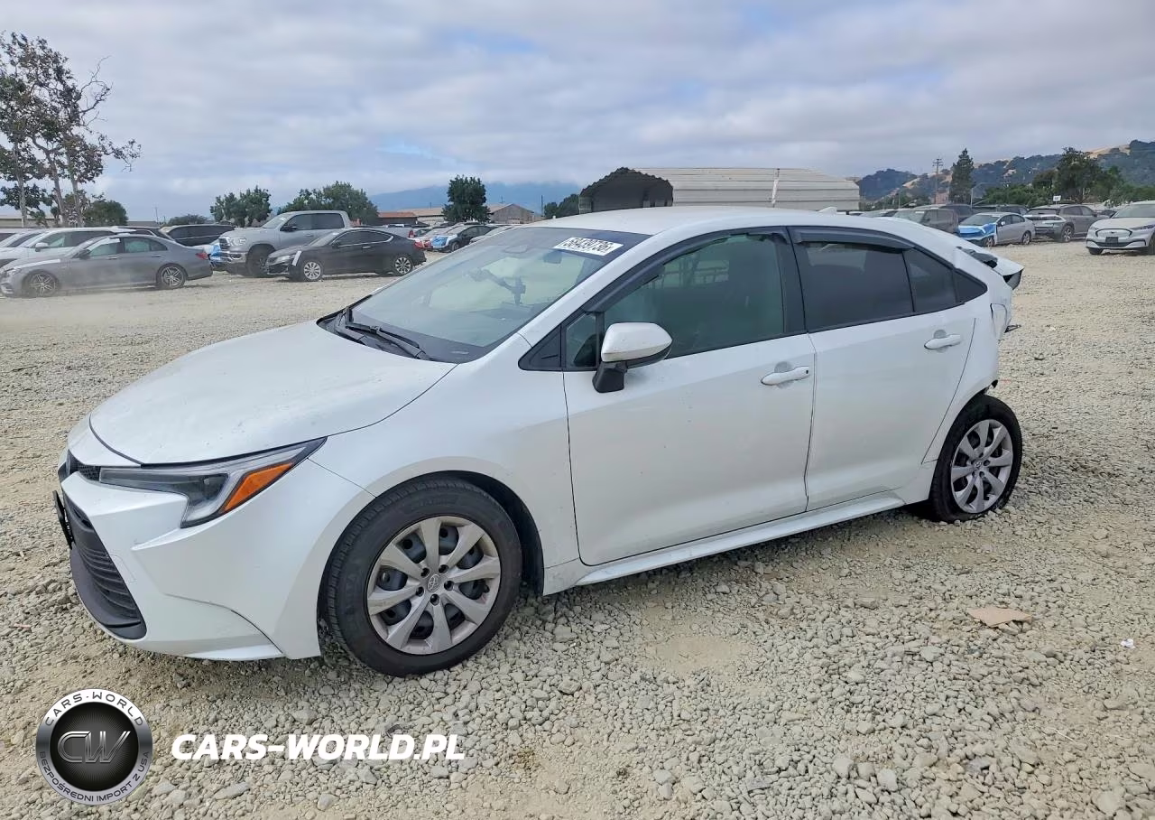 2025 Toyota Corolla Hybrid Le – zdjęcie 1 z 12