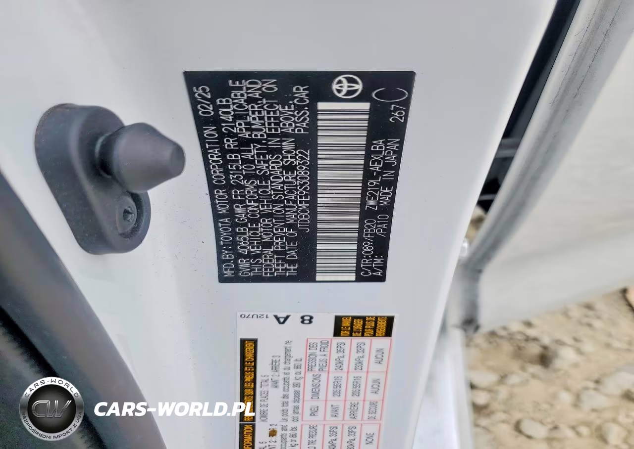 2025 Toyota Corolla Hybrid Le VIN:JTDBCMFE9S3089322 - 12