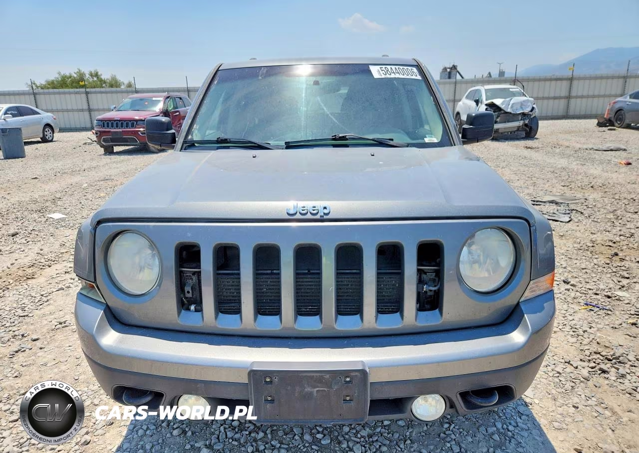 2012 Jeep Patriot Latitude VIN:1C4NJRFBXCD603311 - 5