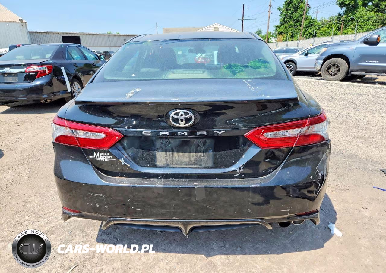 2018 Toyota Camry Se VIN:4T1B11HK6JU628071 - 6