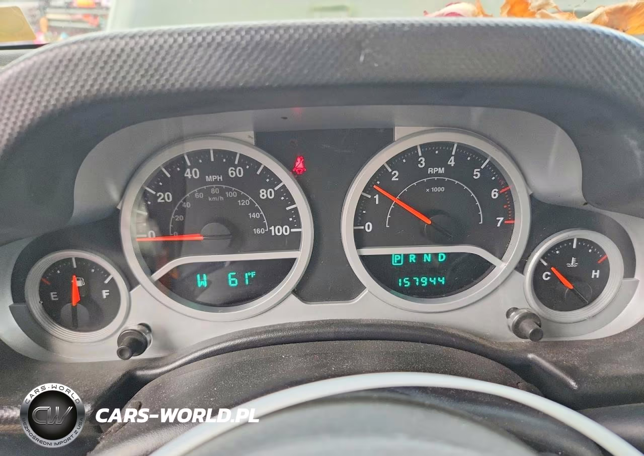 2007 Jeep Wrangler Sahara VIN:1J4GA59157L127706 - 9